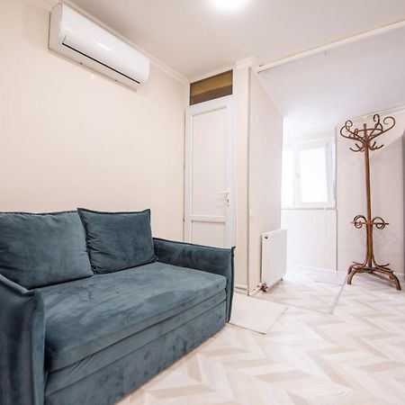 Old Town-Booking Apartment Tbilisi Exteriör bild